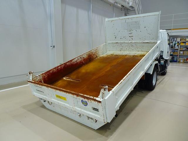 2003 Isuzu Elf – thumbnail 3