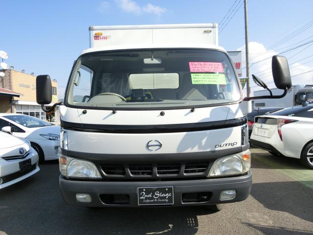 2004 Hino Dutro – thumbnail 2