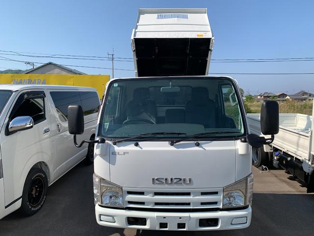 2010 Isuzu Elf – thumbnail 2