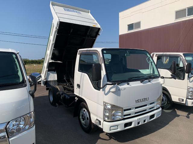 2010 Isuzu Elf – thumbnail 3