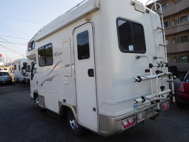 2005 Isuzu Elf – thumbnail 4
