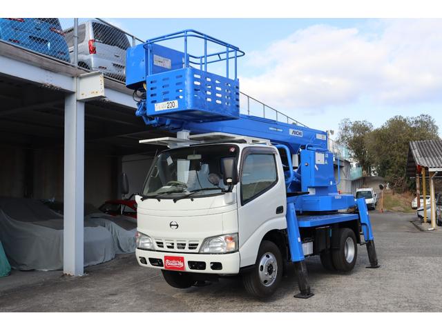 2005 Hino Dutro