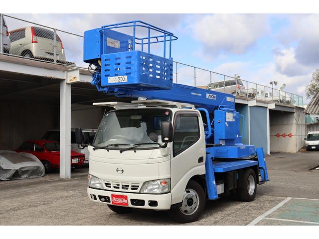2005 Hino Dutro – thumbnail 2