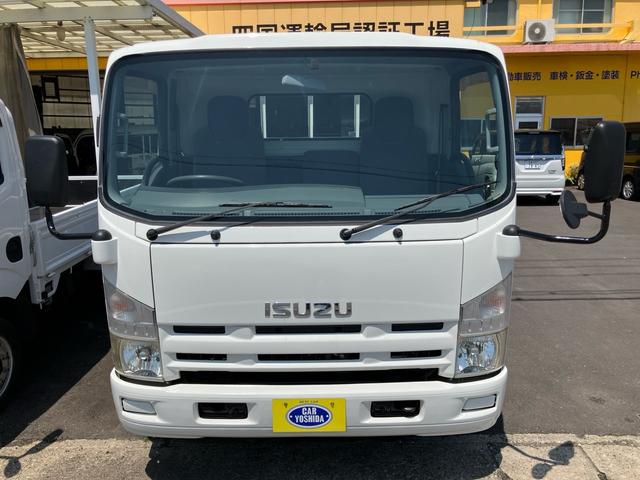2011 Isuzu Elf – thumbnail 2