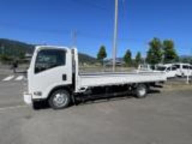 2008 Isuzu Elf – thumbnail 4