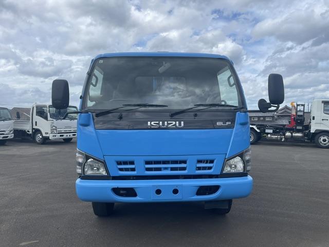 2007 Isuzu Elf – thumbnail 2