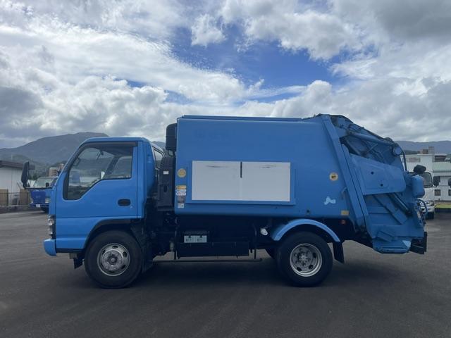 2007 Isuzu Elf – thumbnail 4