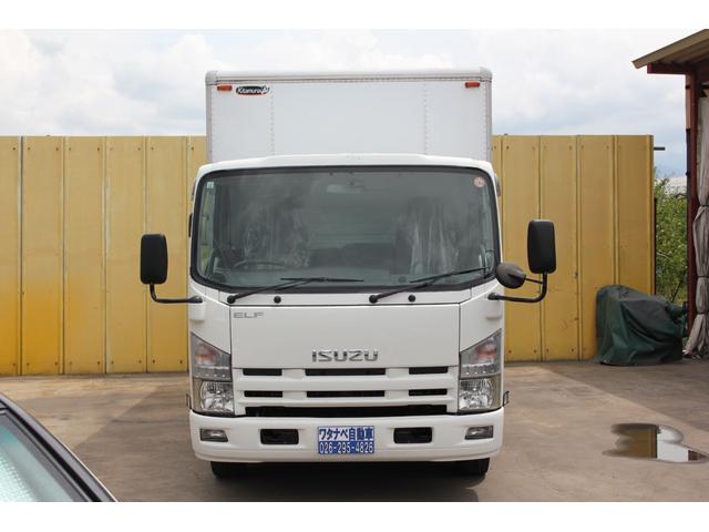 2009 Isuzu Elf – thumbnail 2