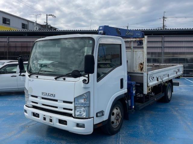 2011 Isuzu Elf – thumbnail 2