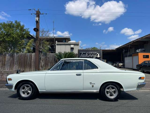1970 Toyota Crown – thumbnail 3