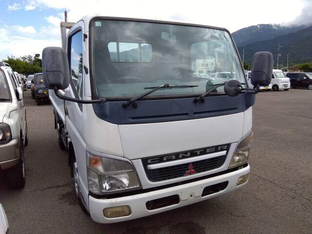 2004 Mitsubishi Fuso Canter – thumbnail 4