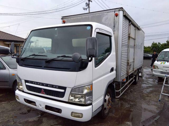 2003 Mitsubishi Fuso Canter