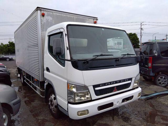 2003 Mitsubishi Fuso Canter – thumbnail 4
