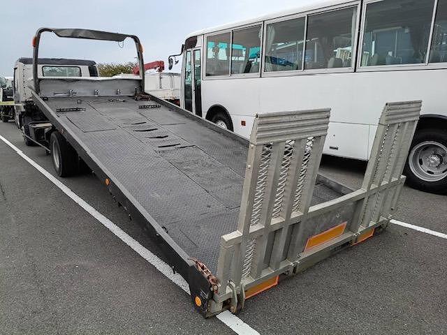 2005 Mitsubishi Fuso Canter – thumbnail 2