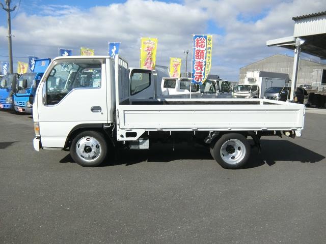 2002 Isuzu Elf – thumbnail 2