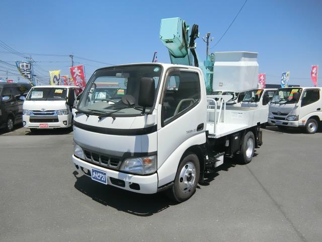 2004 Hino Dutro