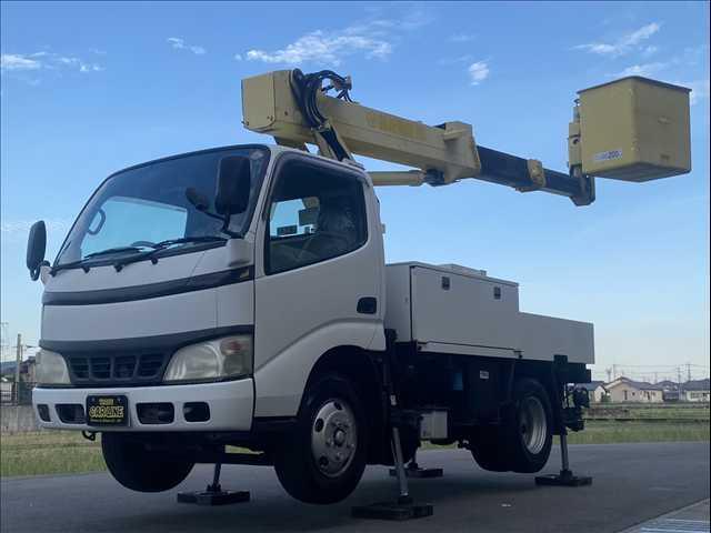 2006 Hino Dutro