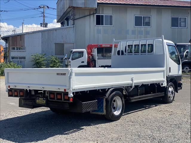 2001 Mitsubishi Fuso Canter – thumbnail 2