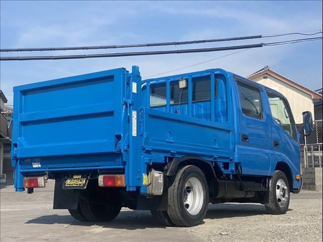 2009 Hino Dutro – thumbnail 2
