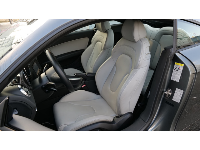 2010 Audi TT – thumbnail 3