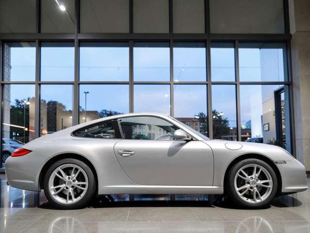2011 Porsche 911 – thumbnail 3