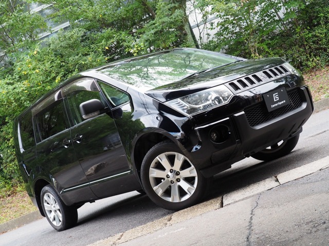 2011 Mitsubishi Delica D:5