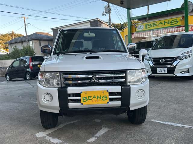 2011 Mitsubishi Pajero Mini – thumbnail 2