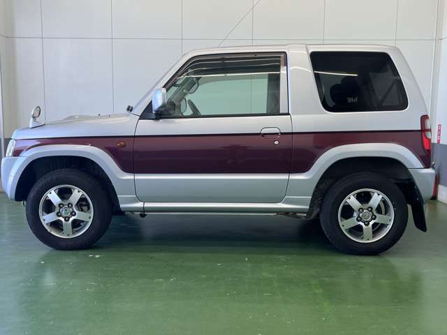2010 Mitsubishi Pajero Mini – thumbnail 3