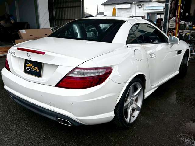 2011 Mercedes-Benz SLK-Class – thumbnail 4