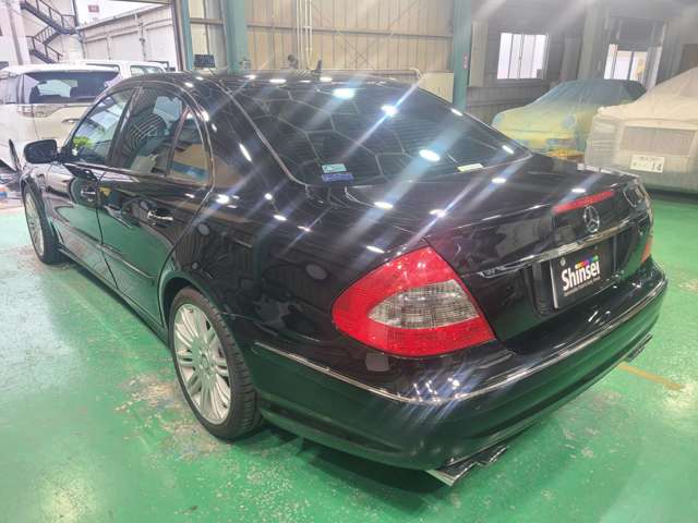2008 Mercedes-Benz E-Class – thumbnail 4