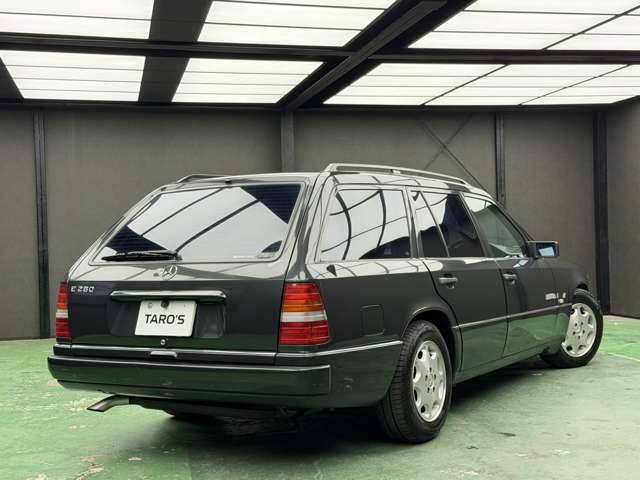 1995 Mercedes-Benz E-Class Wagon – thumbnail 2
