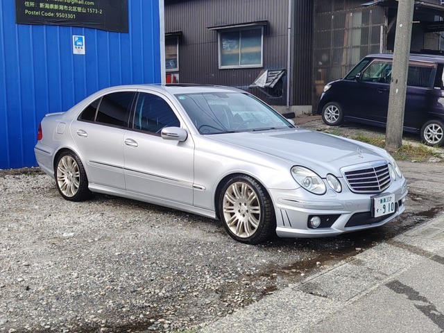 2005 Mercedes-Benz E-Class – thumbnail 2