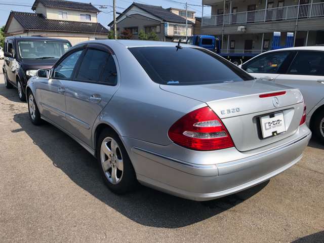 2003 Mercedes-Benz E-Class – thumbnail 4
