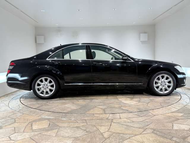 2005 Mercedes-Benz S-Class – thumbnail 3