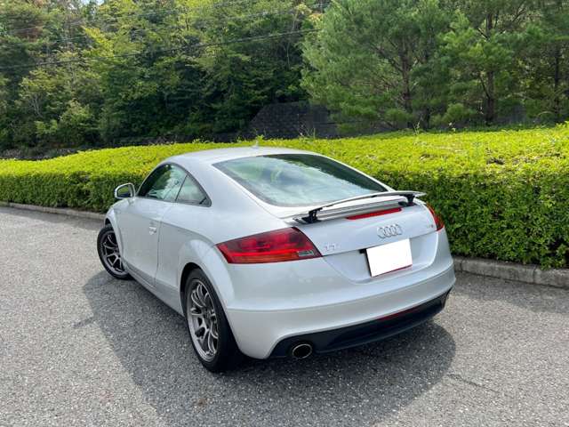 2011 Audi TT – thumbnail 3