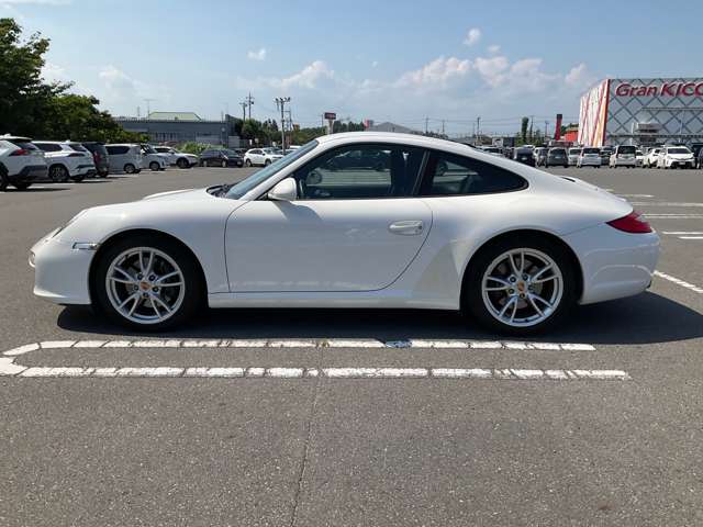2010 Porsche 911 – thumbnail 4