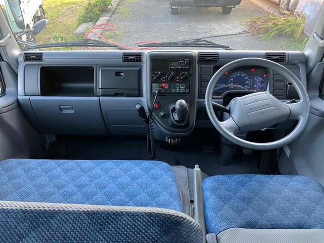 2004 Mitsubishi Fuso Canter Guts – thumbnail 2