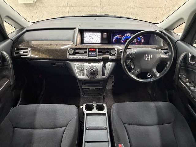 2009 Honda Elysion – thumbnail 4