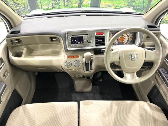 2011 Honda Life – thumbnail 2