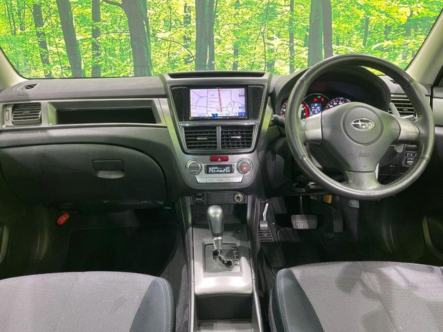 2011 Subaru Exiga – thumbnail 2