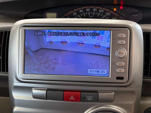 2011 Daihatsu Tanto – thumbnail 4