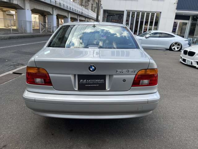 2001 BMW 5 Series – thumbnail 4