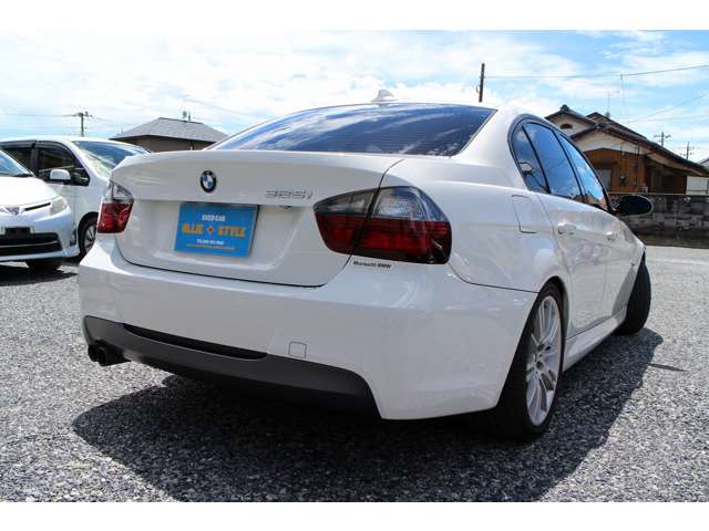 2007 BMW 3 Series – thumbnail 4
