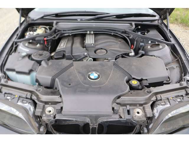 2003 BMW 3 Series – thumbnail 2