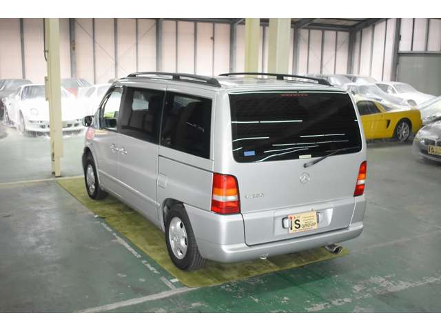 2002 Mercedes-Benz V-Class – thumbnail 2