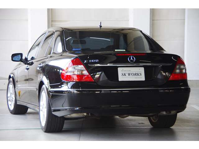 2007 Mercedes-Benz E-Class – thumbnail 2