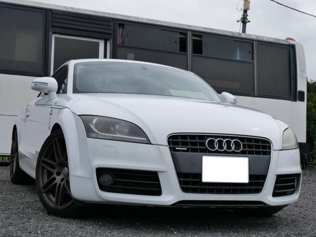 2010 Audi TT – thumbnail 3