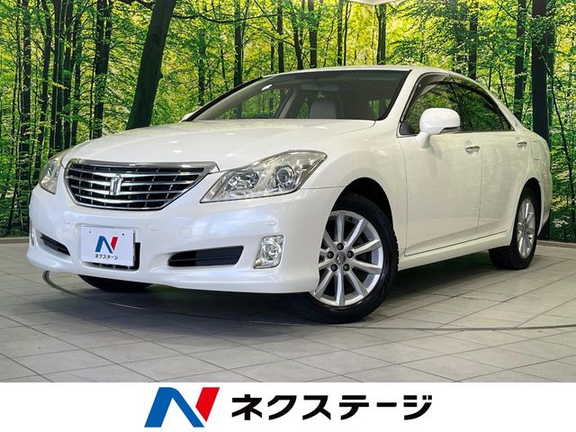 2009 Toyota Crown Royal
