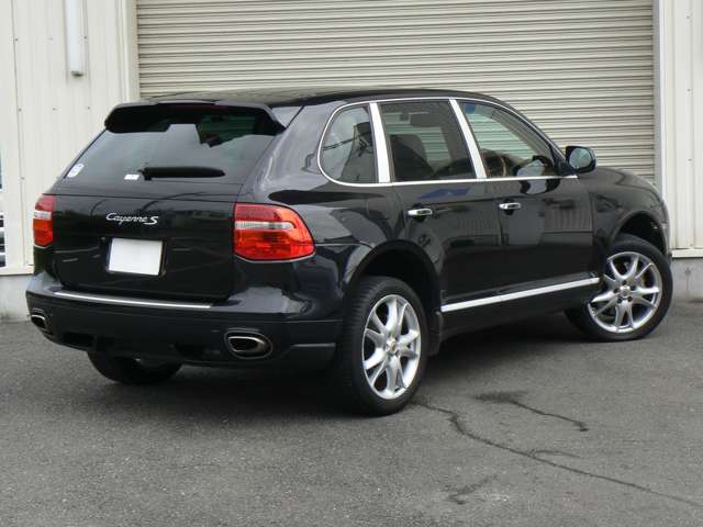 2007 Porsche Cayenne – thumbnail 3