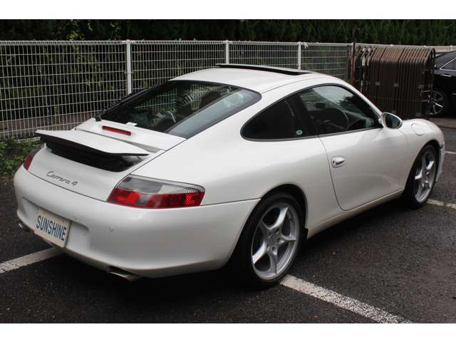 2002 Porsche 911 – thumbnail 2